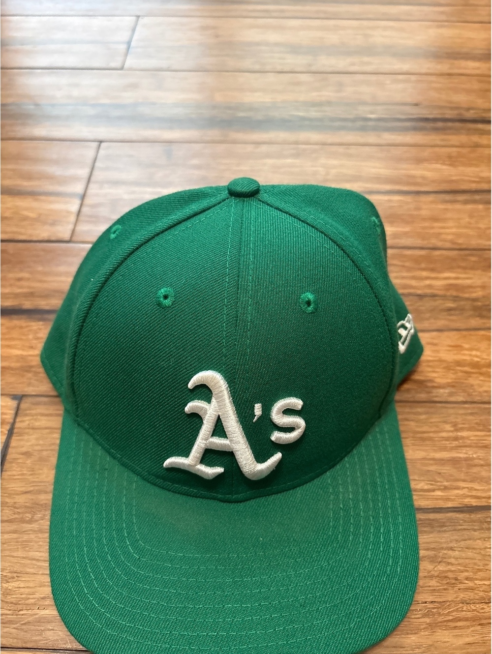 New Era 9FORTY Oakland Athletics Green Adjustable Strapback Baseball Cap Hat - Picture 2 of 8